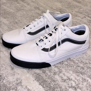 black and white vans